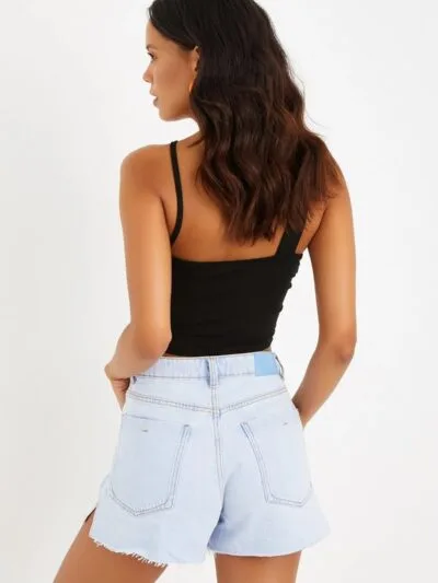 Svartur cross crop bolur